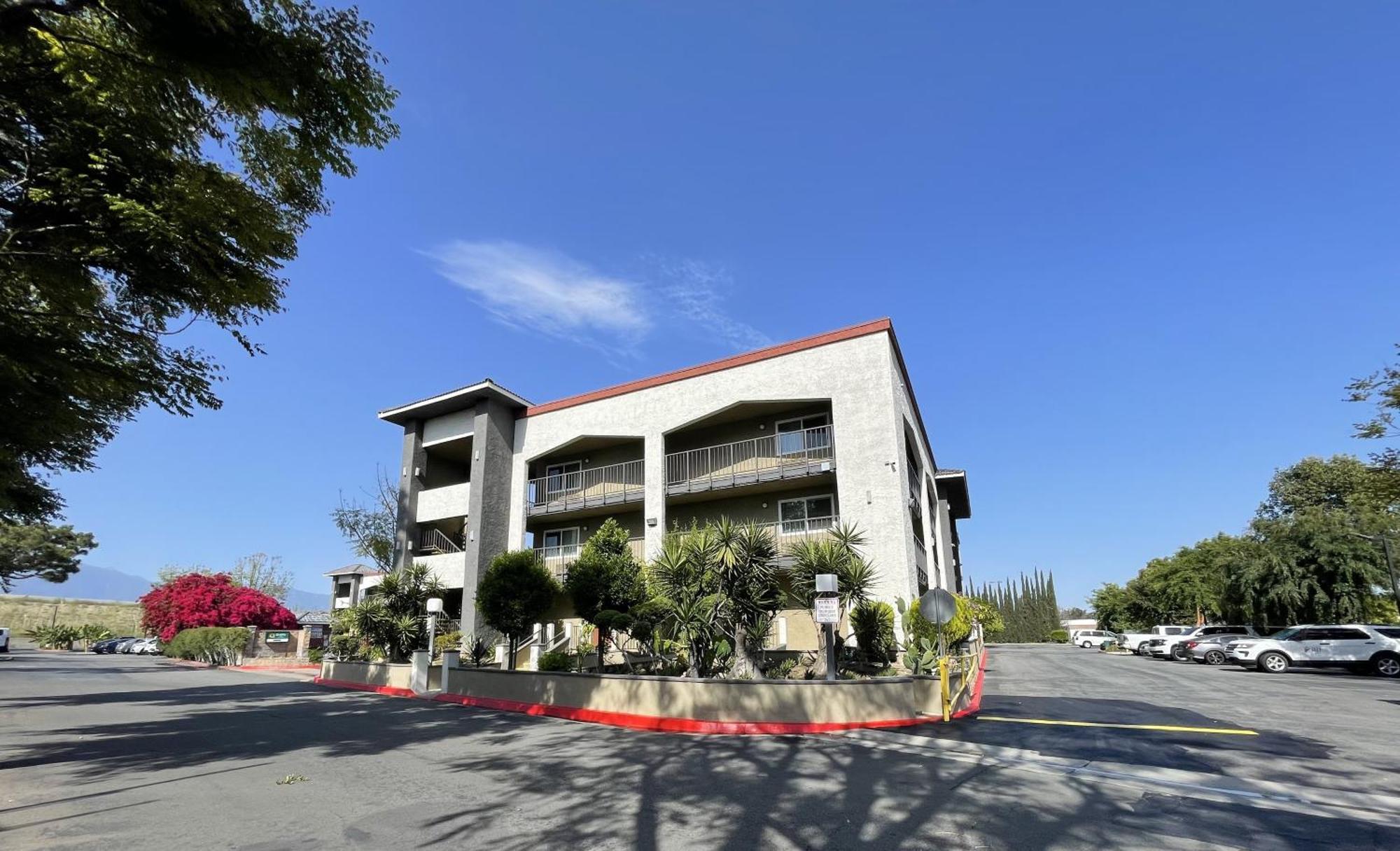 Quality Inn Ontario Airport Convention Center Ngoại thất bức ảnh