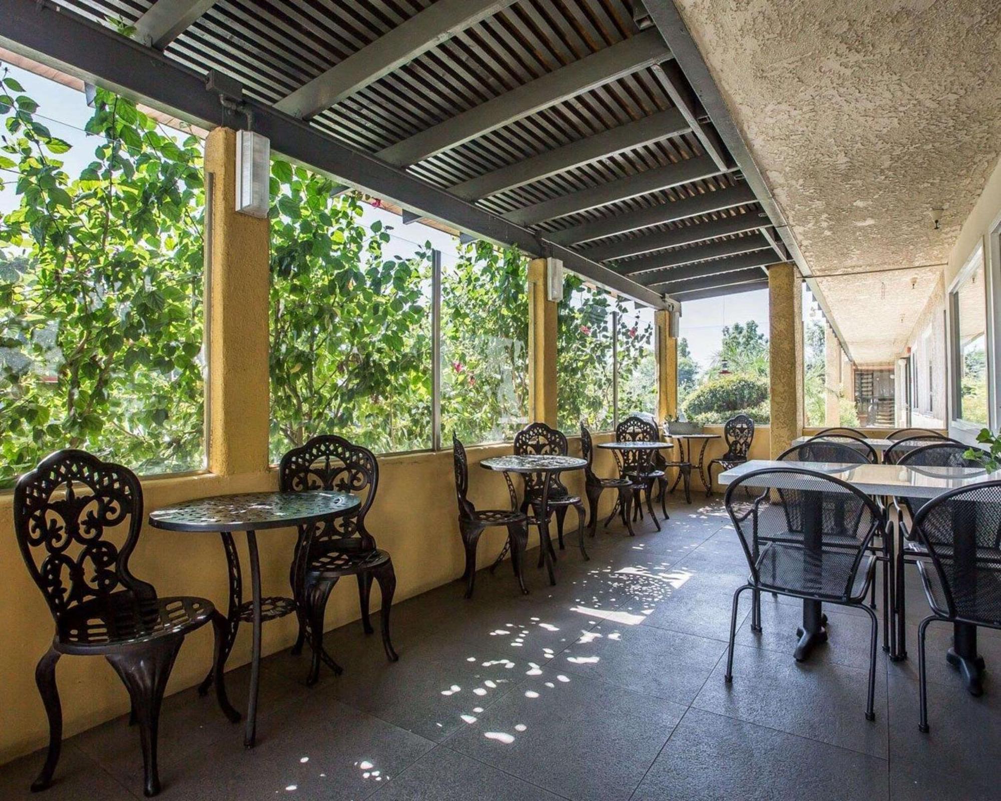 Quality Inn Ontario Airport Convention Center Ngoại thất bức ảnh