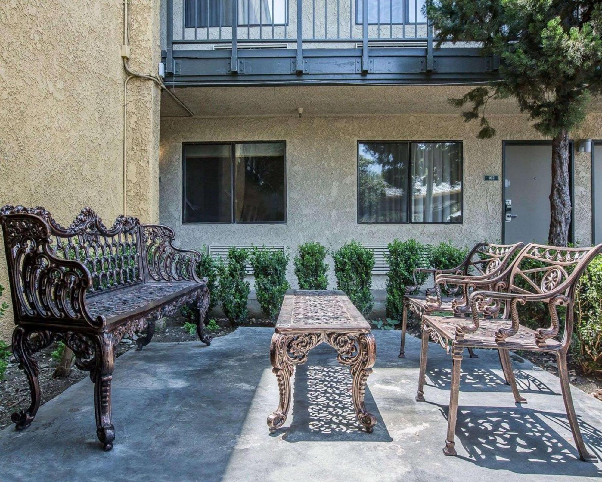 Quality Inn Ontario Airport Convention Center Ngoại thất bức ảnh