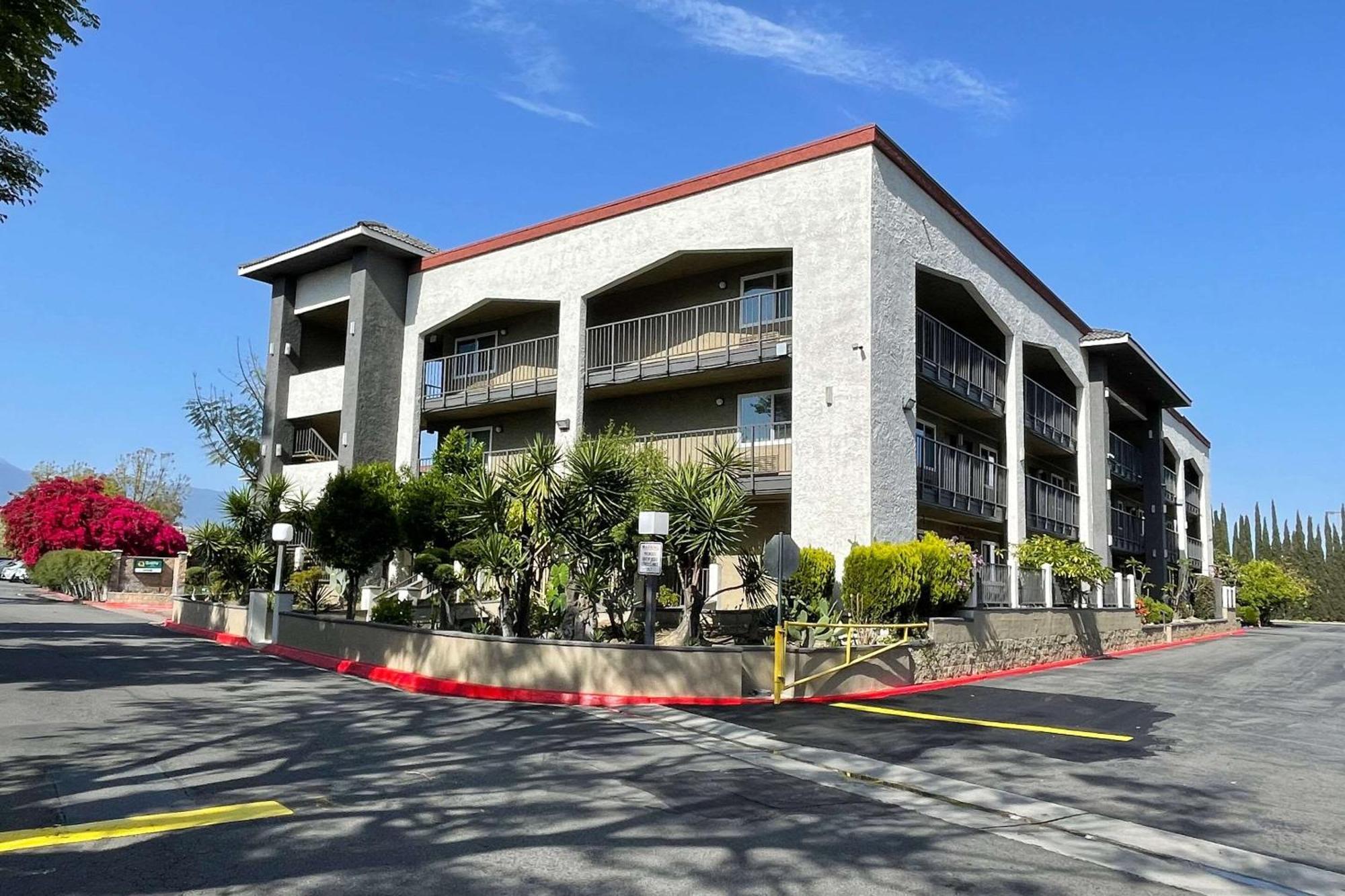 Quality Inn Ontario Airport Convention Center Ngoại thất bức ảnh