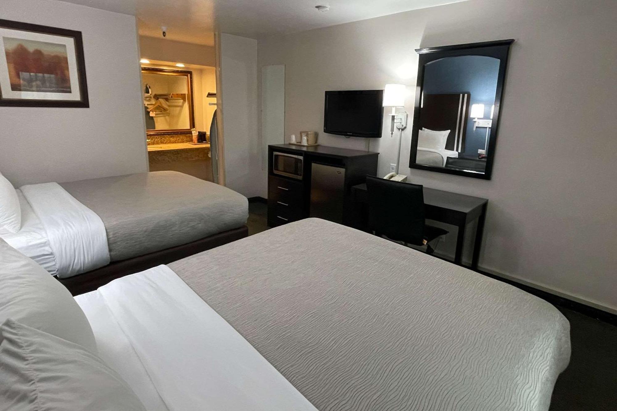 Quality Inn Ontario Airport Convention Center Ngoại thất bức ảnh