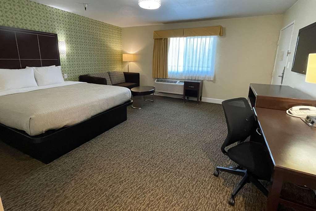 Quality Inn Ontario Airport Convention Center Phòng bức ảnh